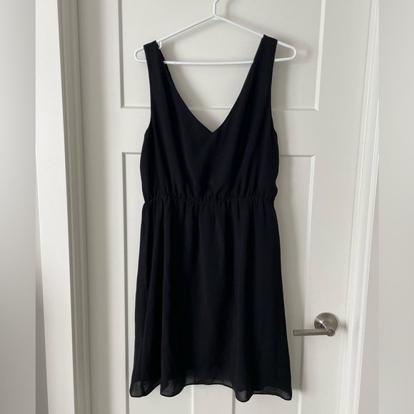 H&M Crossover Dress - Picture 6 of 6